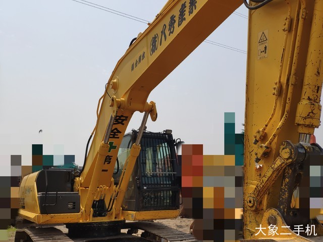 住友 SH210-5矿山版 挖掘机