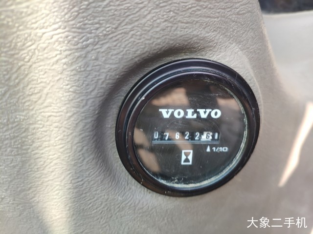 沃尔沃 EC480DL 挖掘机