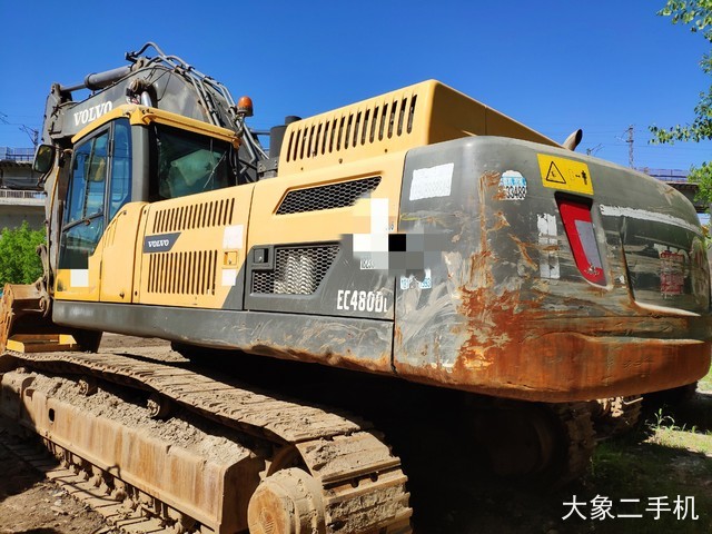 沃尔沃 EC480DL 挖掘机