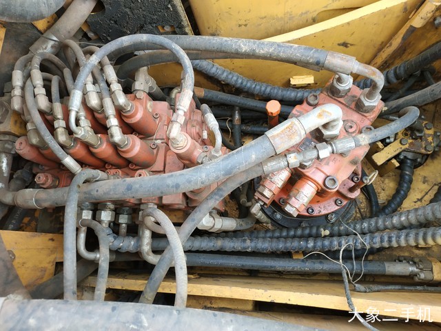 柳工 CLG915D 挖掘机