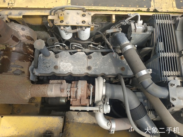 小松 PC240LC-8 挖掘机