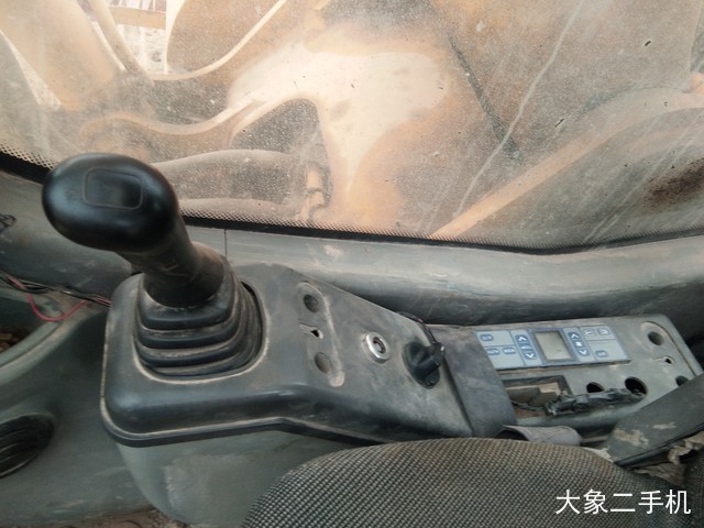 雷沃重工 FR370 挖掘机