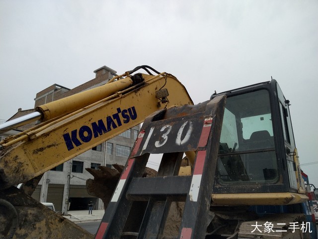 小松 PC70-8 挖掘机