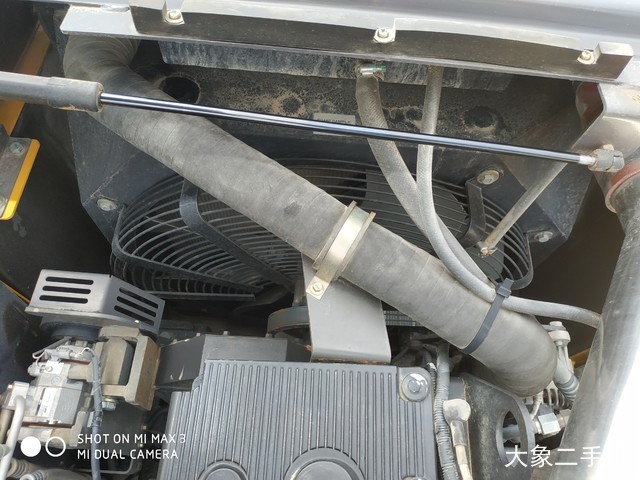 雷沃重工 FR480E 挖掘机