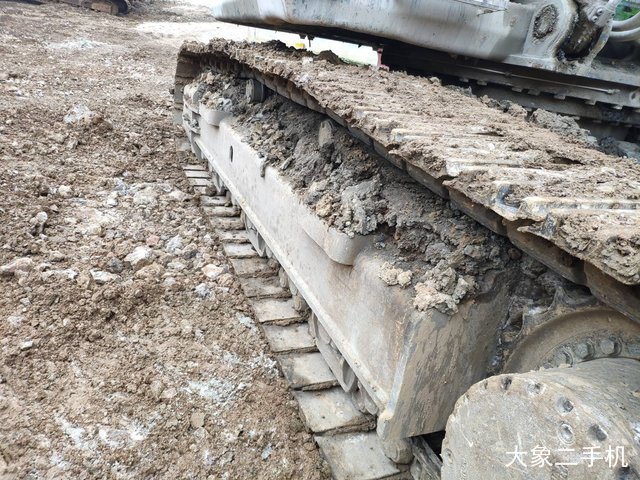 徐工 XE200D 挖掘机