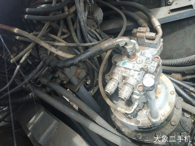 日立 ZX210LC-3 挖掘机