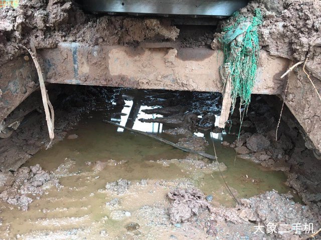 江麓机电 CN65E 挖掘机