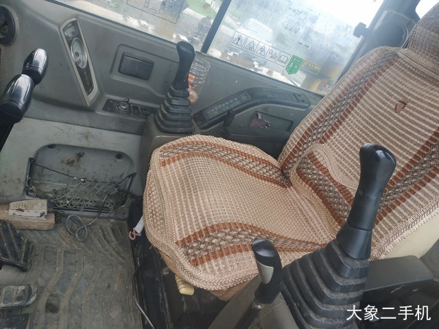 现代 R55-7 挖掘机