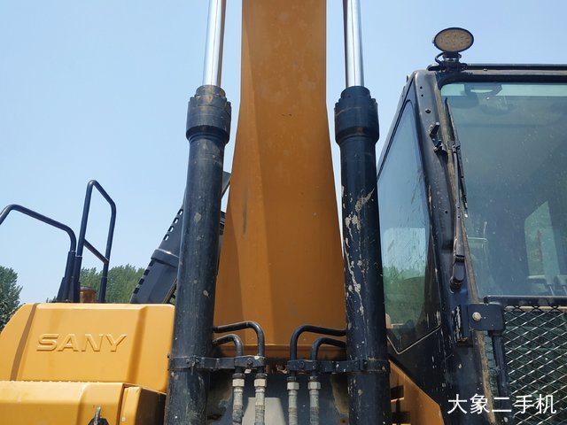 三一重工 SY245H 挖掘机