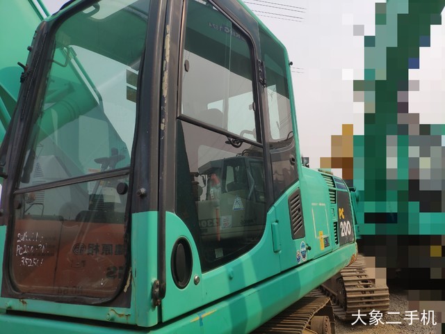 小松 PC200-8N1 挖掘机