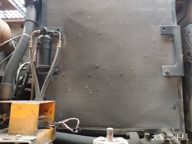 现代 R210W-5 挖掘机