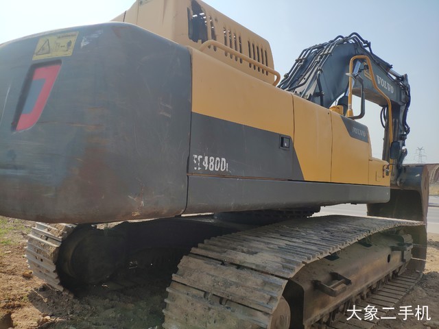 沃尔沃 EC480DL 挖掘机