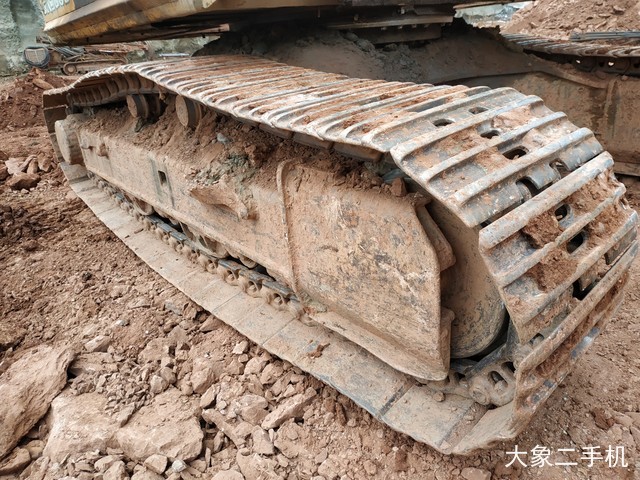 凯斯 CX300B 挖掘机