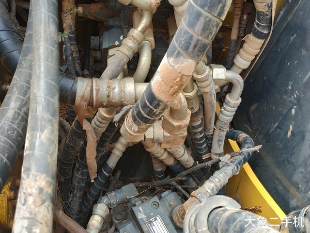 小松 PC60-8 挖掘机