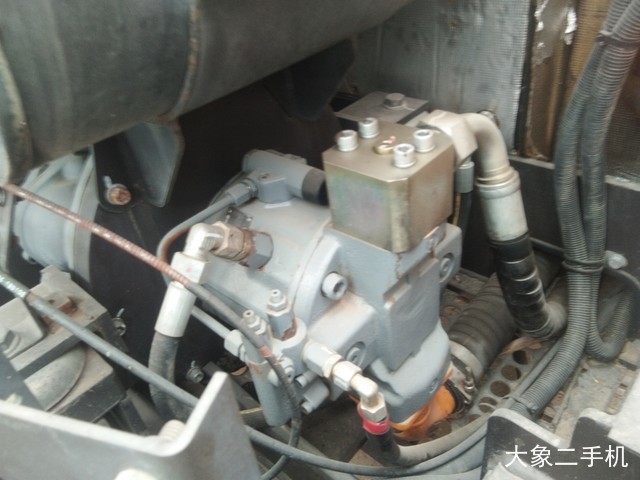 三一重工 SY60C 挖掘机