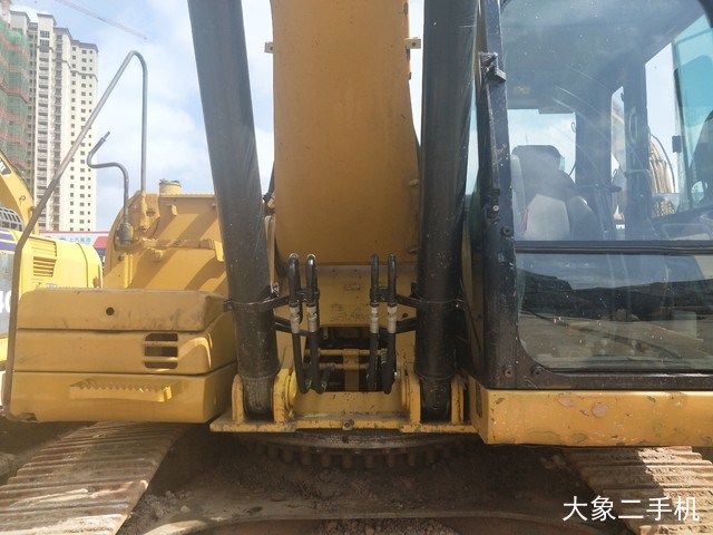 卡特彼勒 329DL 挖掘机