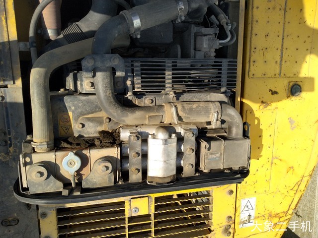 小松 PC240LC-8 挖掘机