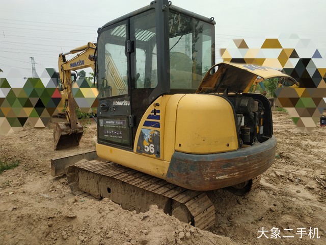 小松 PC56-7 挖掘机