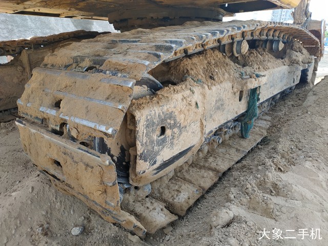 小松 PC200-8 挖掘机