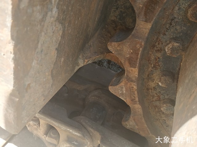 三一重工 SY215C 挖掘机