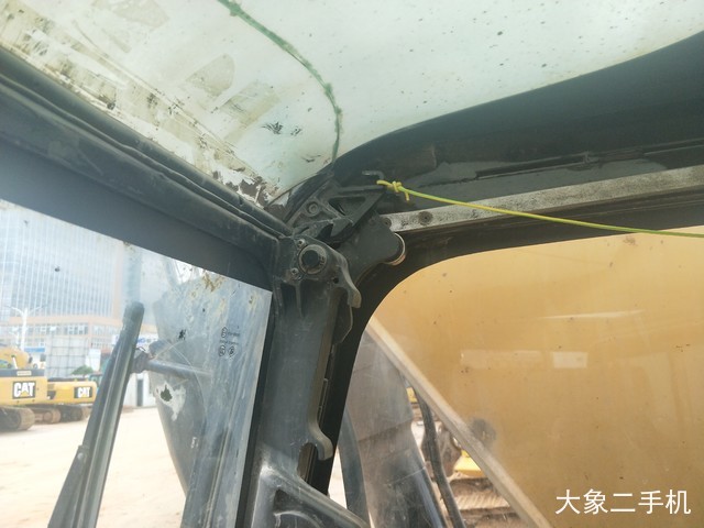 卡特彼勒 325D 挖掘机