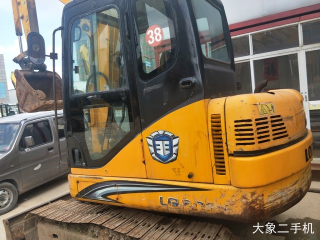 龙工 LG6060 挖掘机