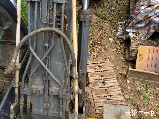 山重建机 JCM913 挖掘机