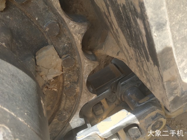 小松 PC200-8 挖掘机