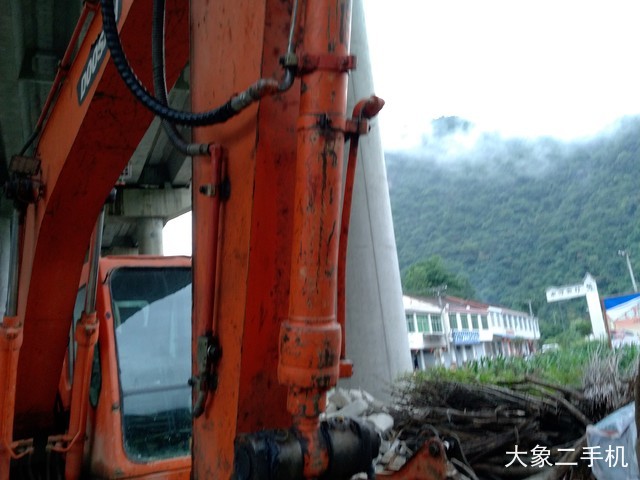 斗山 DH150LC-7 挖掘机