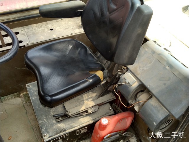 柳工 ZL30E 装载机