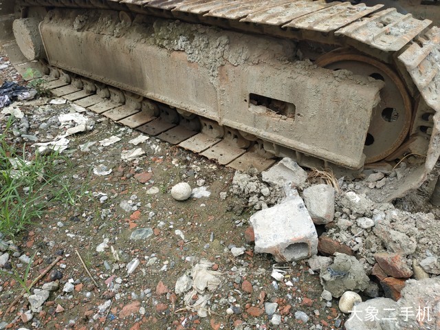 山重建机 JCM906D 挖掘机