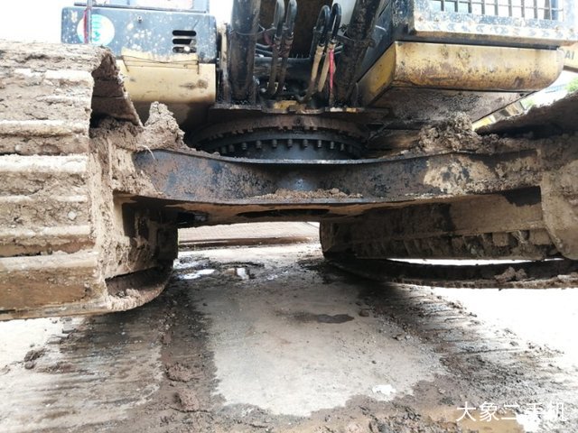 卡特彼勒 323D液压 挖掘机