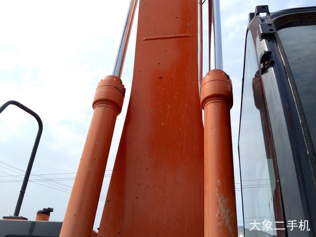 日立 ZX240-5A 挖掘机