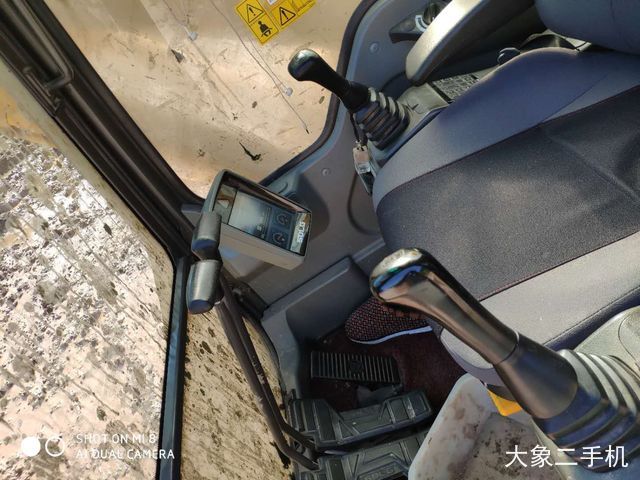 山东临工 E6135F 挖掘机