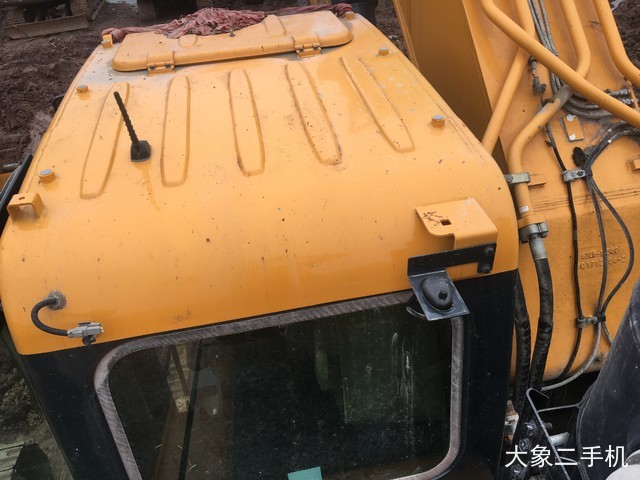 现代 R485LVS 挖掘机