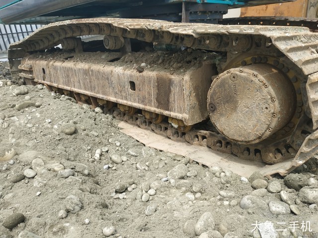 神钢 SK260LC-8 挖掘机