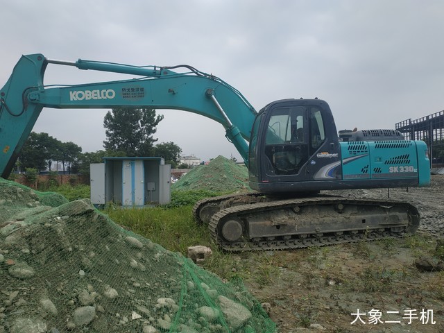 神钢 SK260LC-8 挖掘机