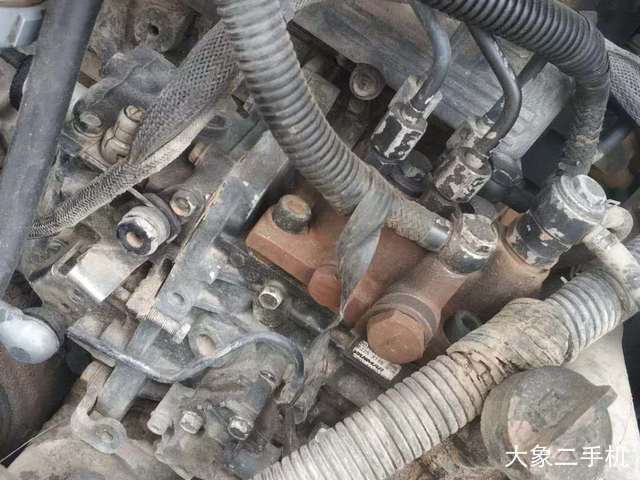 现代 R80-7 挖掘机