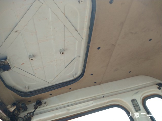 斗山 DH225LC-9 挖掘机