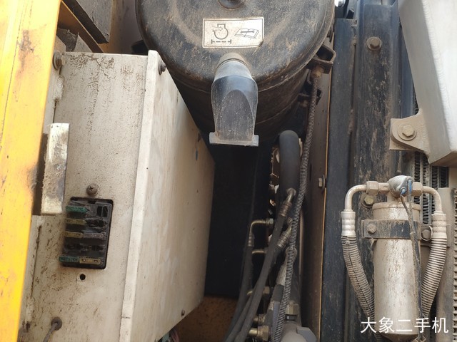 重庆勤牛 QNL150 挖掘机