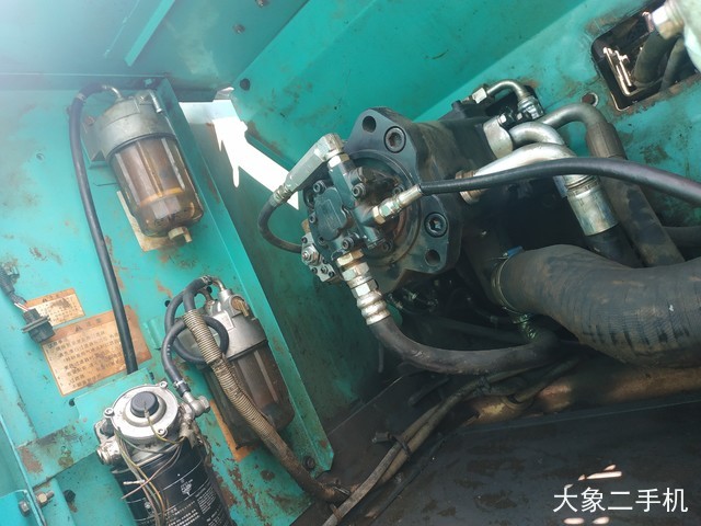 神钢 SK260LC-8 挖掘机