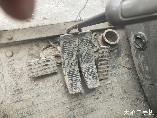 力士德 SC200.8 挖掘机