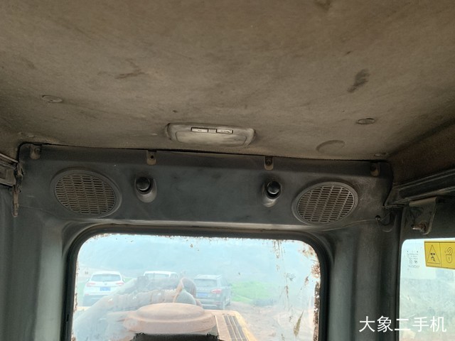 现代 R305LC-9T 挖掘机