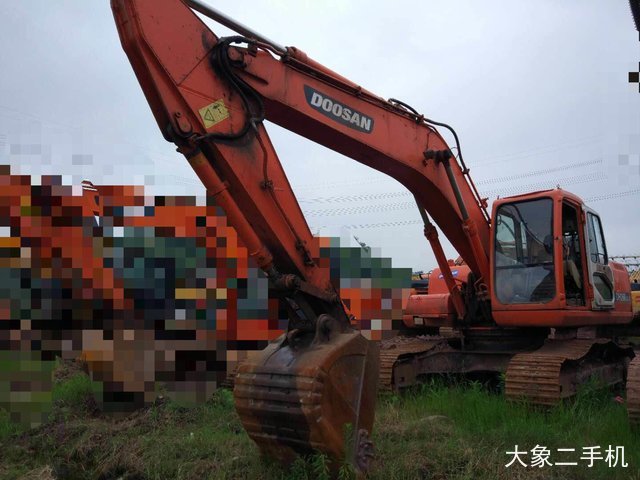 斗山 DH215-7 挖掘机