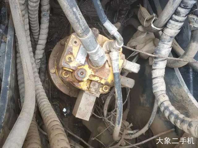 现代 R80-7 挖掘机