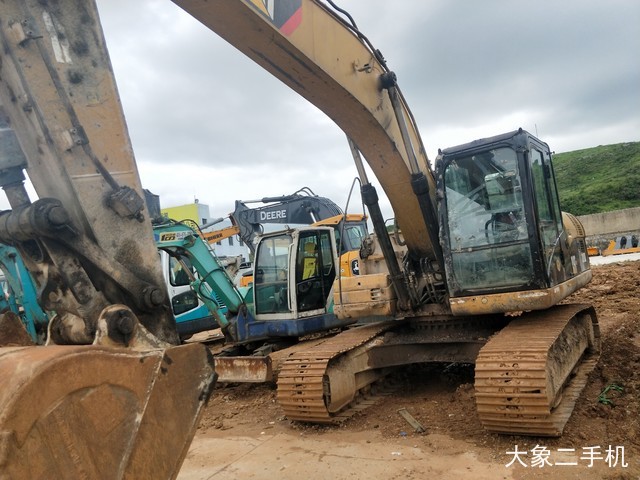 卡特彼勒 320D液压 挖掘机