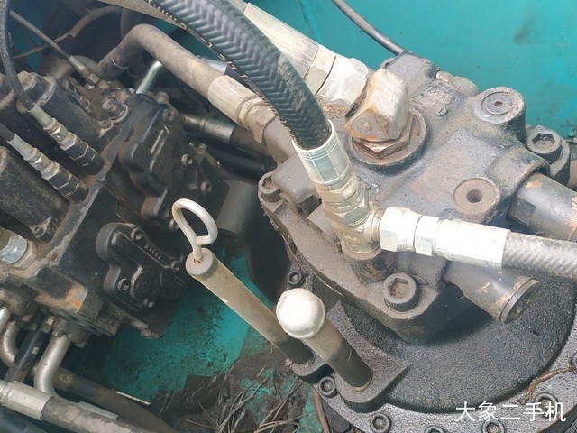 神钢 SK260LC-8 挖掘机