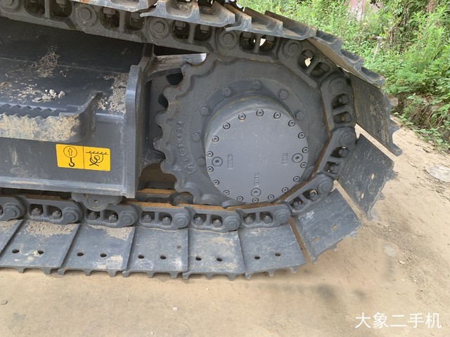 徐工 XGC75 挖掘机