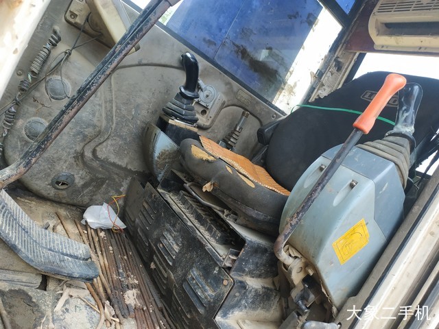 雷沃重工 FR65-7 挖掘机