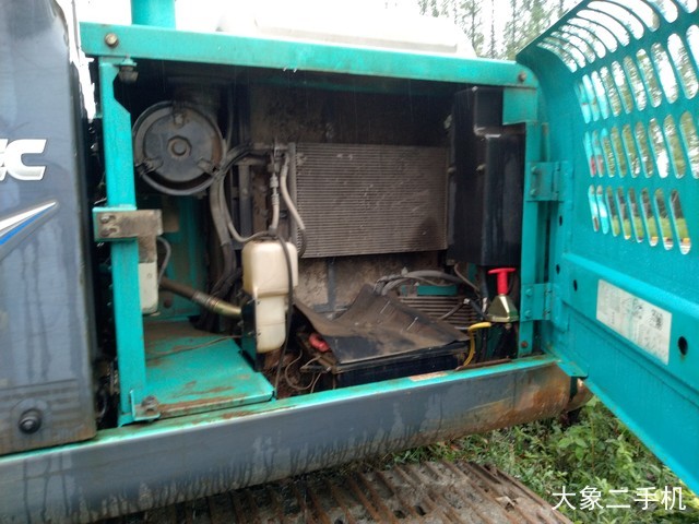 神钢 SK140LC-8 挖掘机